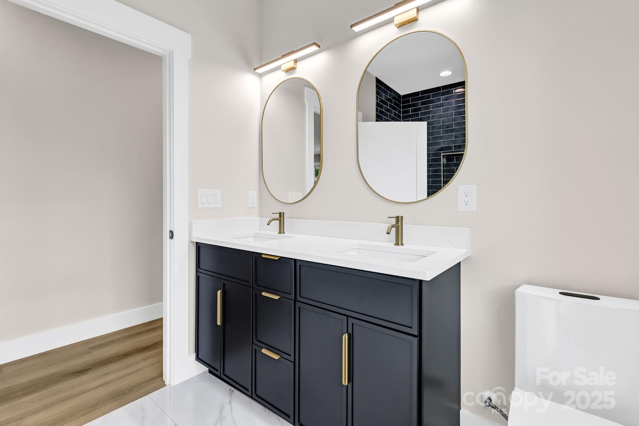 19 Lamar Avenue Asheville NC 28803