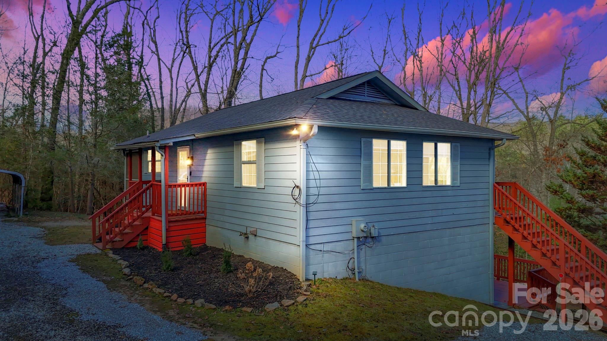 124 Flat Creek Drive Lake Toxaway NC 28747