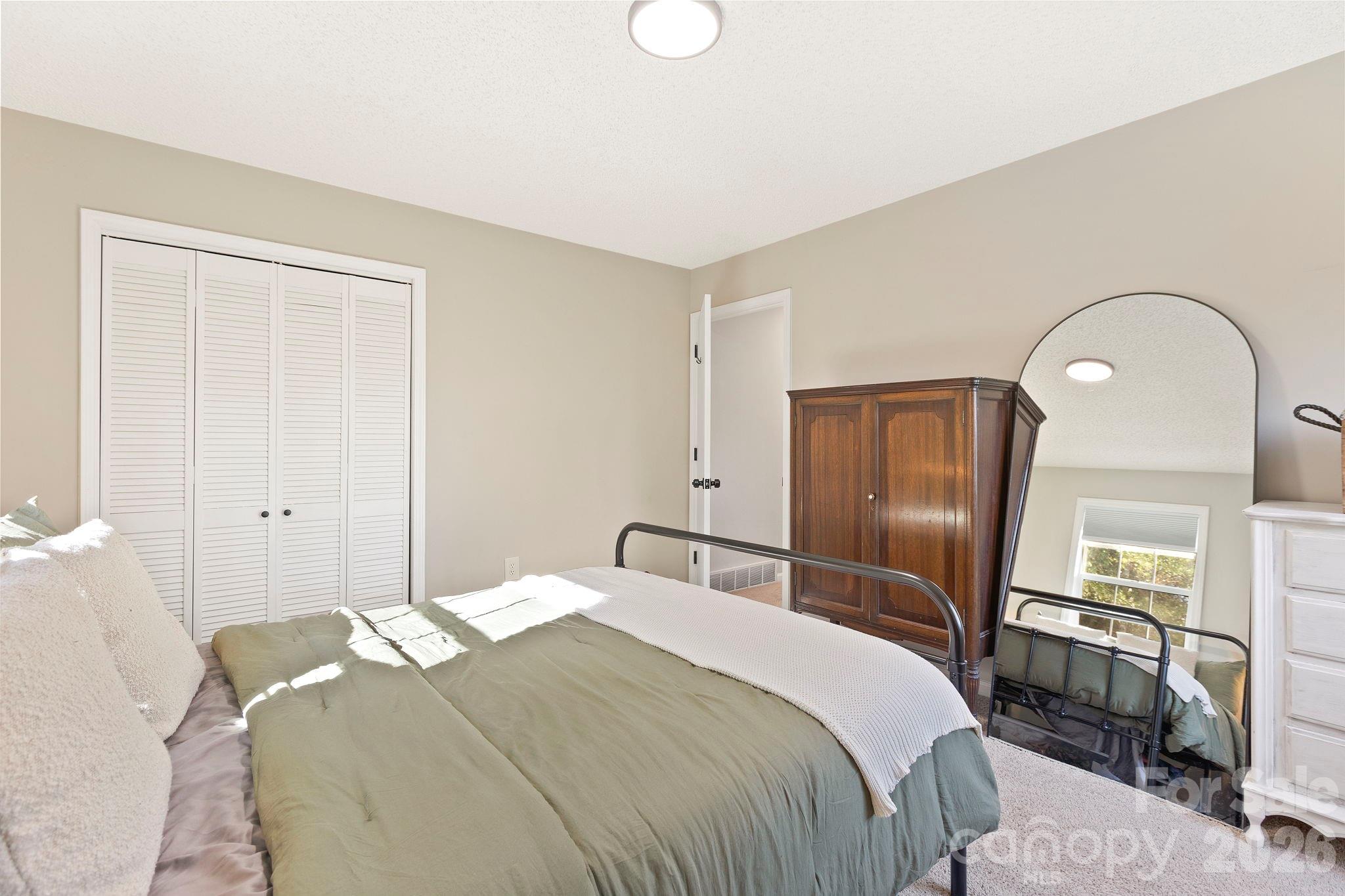 124 Flat Creek Drive Lake Toxaway NC 28747