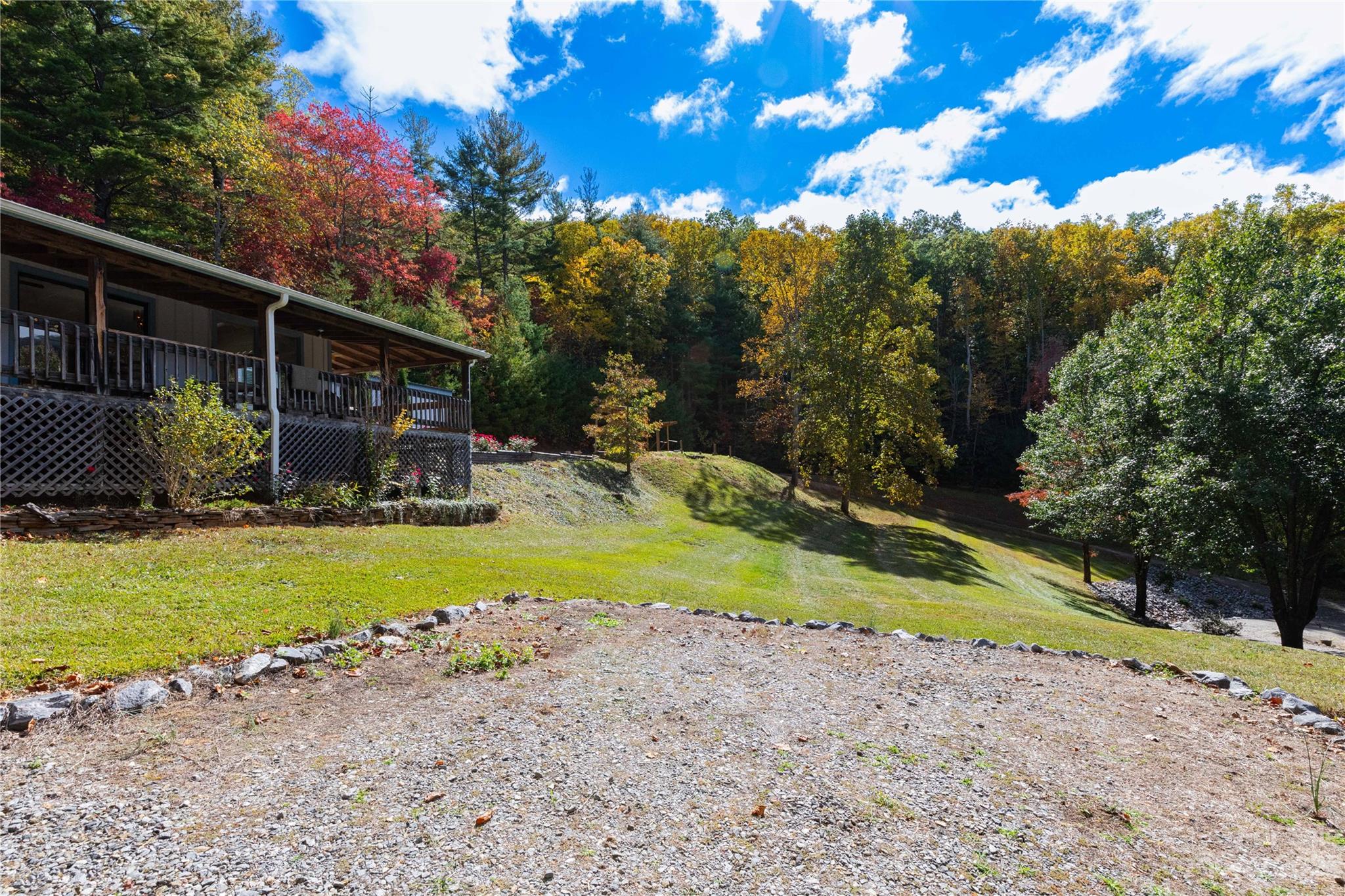 31 Cornerstone Way Swannanoa NC 28778