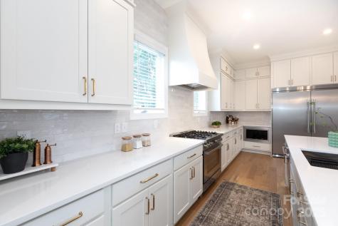 4203 Walker Road Charlotte NC 28211