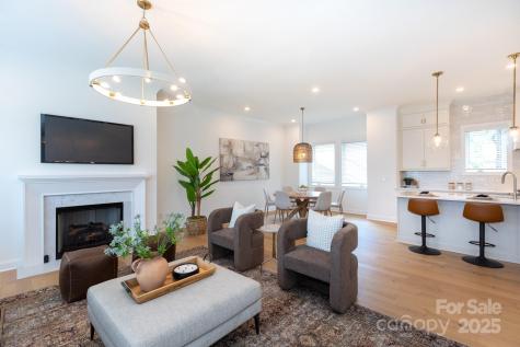 4203 Walker Road Charlotte NC 28211