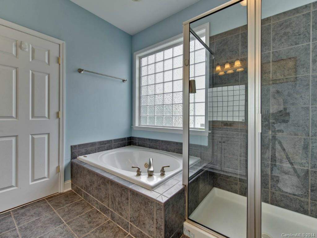 5710 Chalyce Lane Charlotte NC 28270