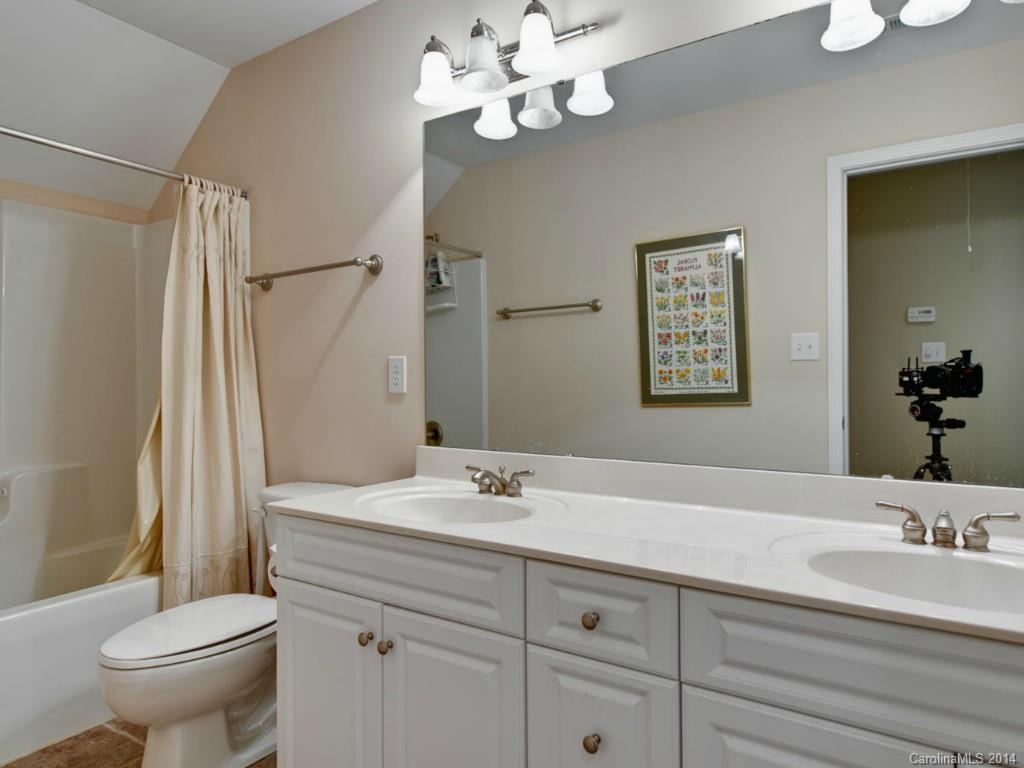 5710 Chalyce Lane Charlotte NC 28270