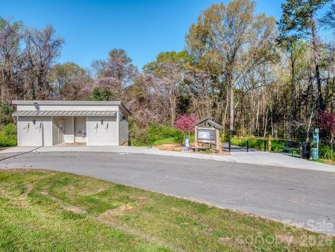 463 W Barr Street Lancaster SC 29720