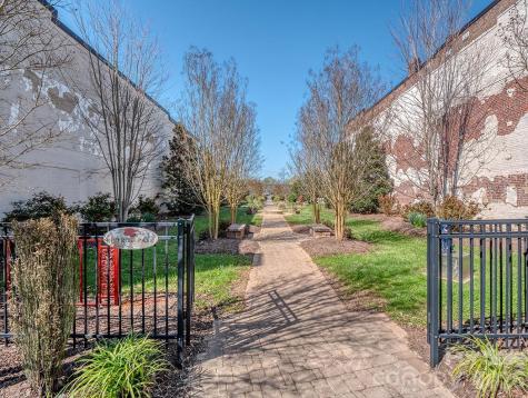 463 W Barr Street Lancaster SC 29720