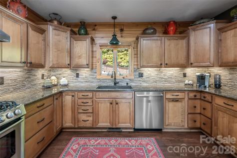 14 Marlin Trail Waynesville NC 28785