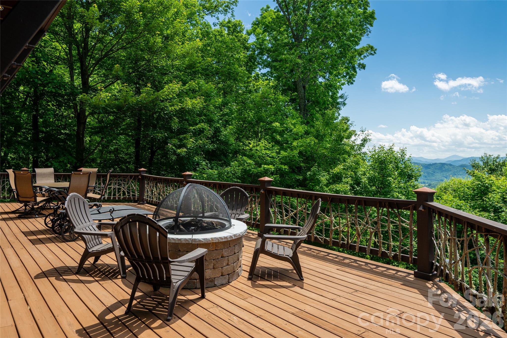 14 Marlin Trail Waynesville NC 28785