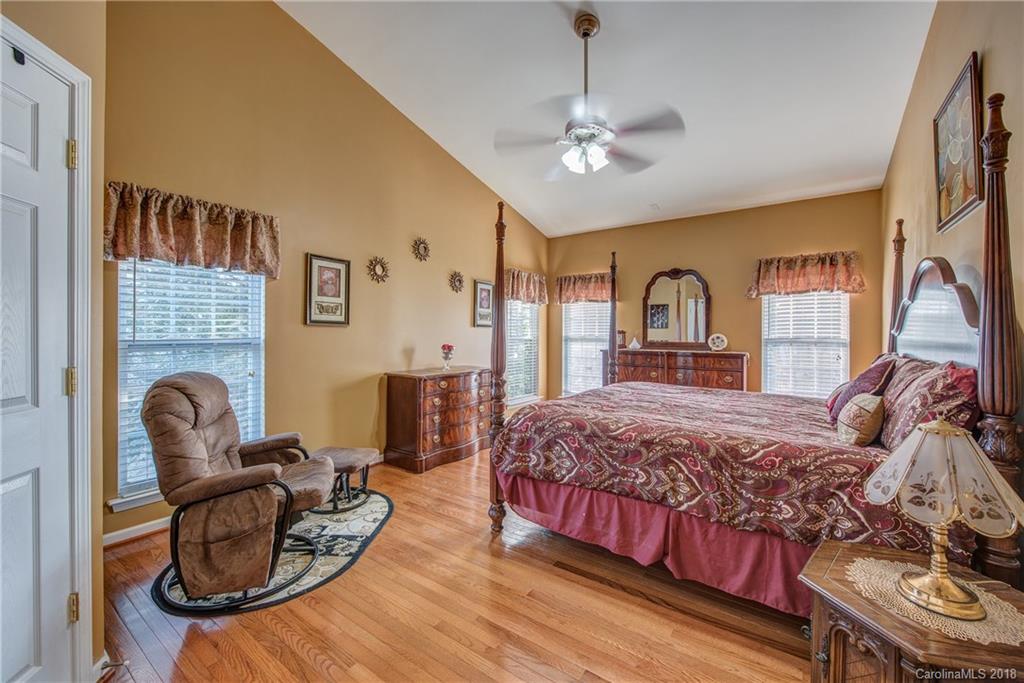 109 Riverfront Parkway Mount Holly NC 28120