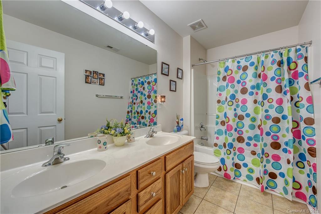 109 Riverfront Parkway Mount Holly NC 28120