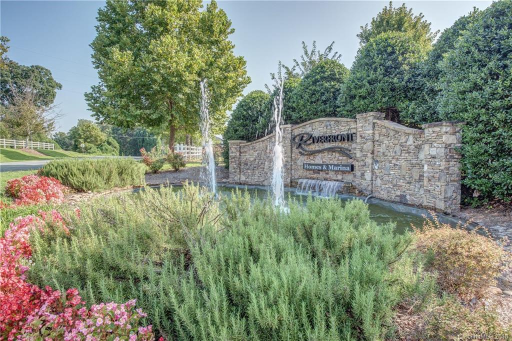 109 Riverfront Parkway Mount Holly NC 28120