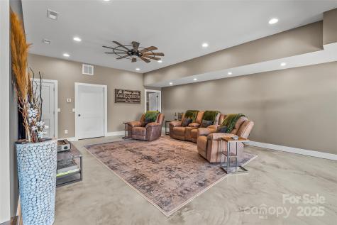 264 Porters Way Marion NC 28752