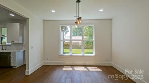 5511 Milhaven Lane Charlotte NC 28269