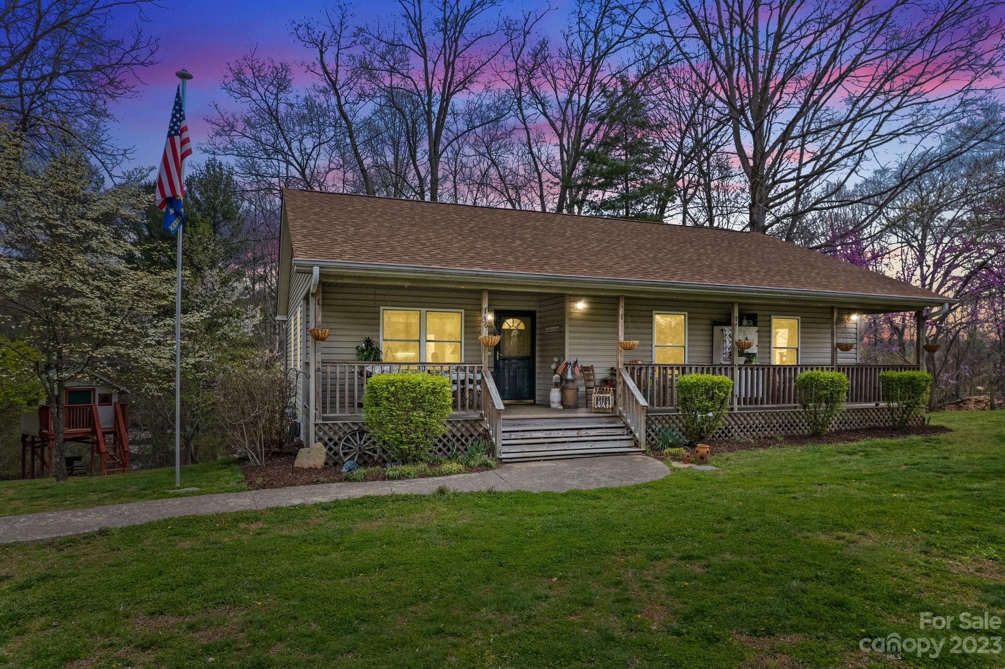 36 Spivey Place Asheville NC 28806