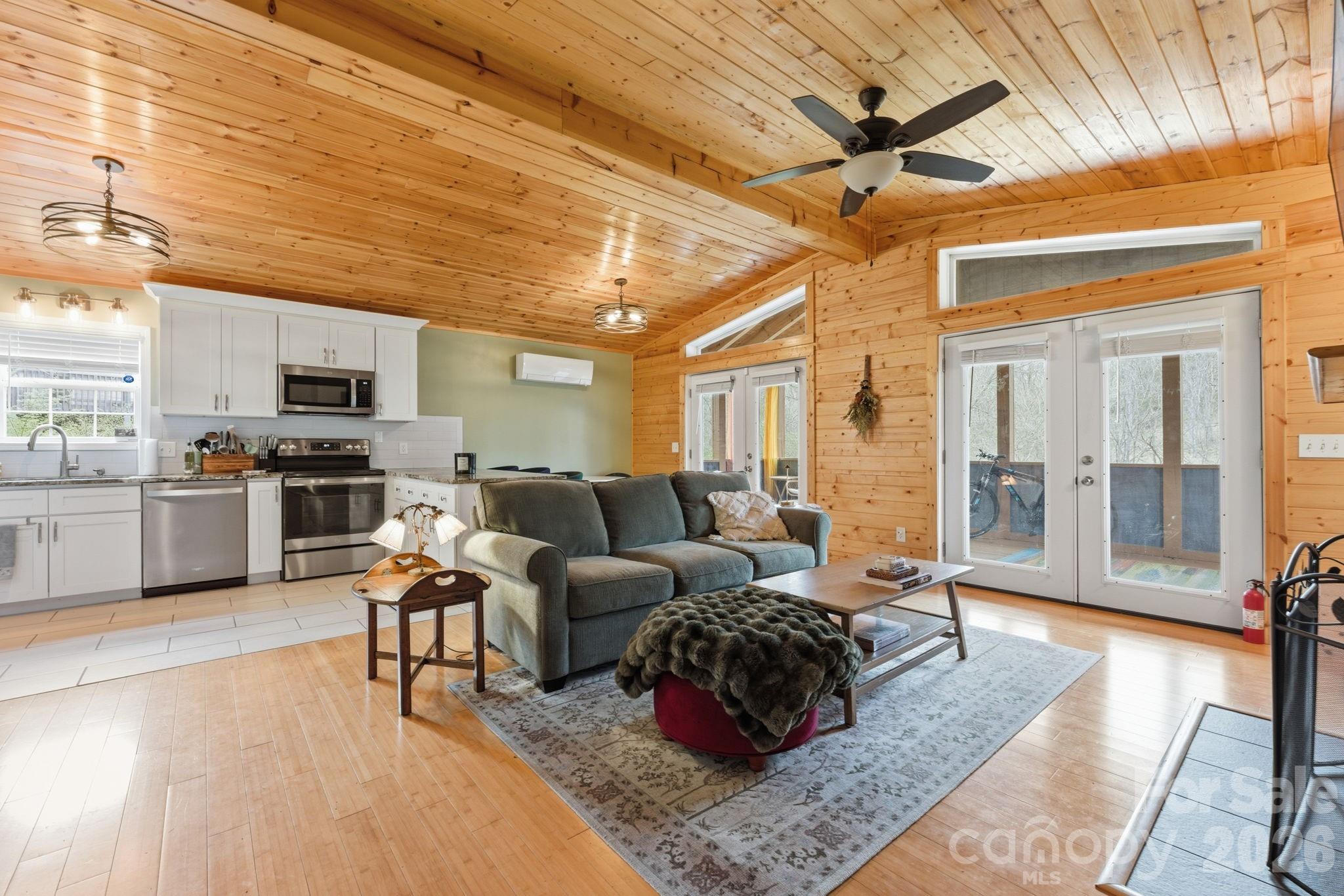 81 Bullfrog Cove Road Sylva NC 28779