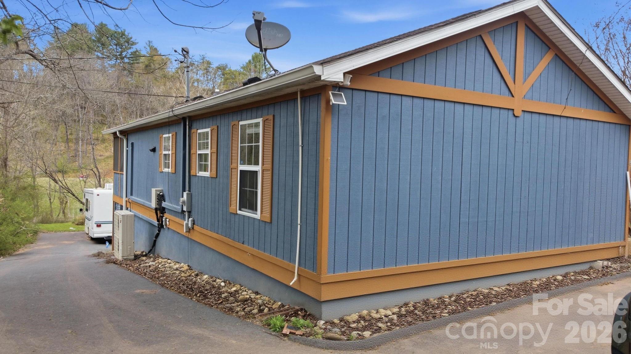 81 Bullfrog Cove Road Sylva NC 28779