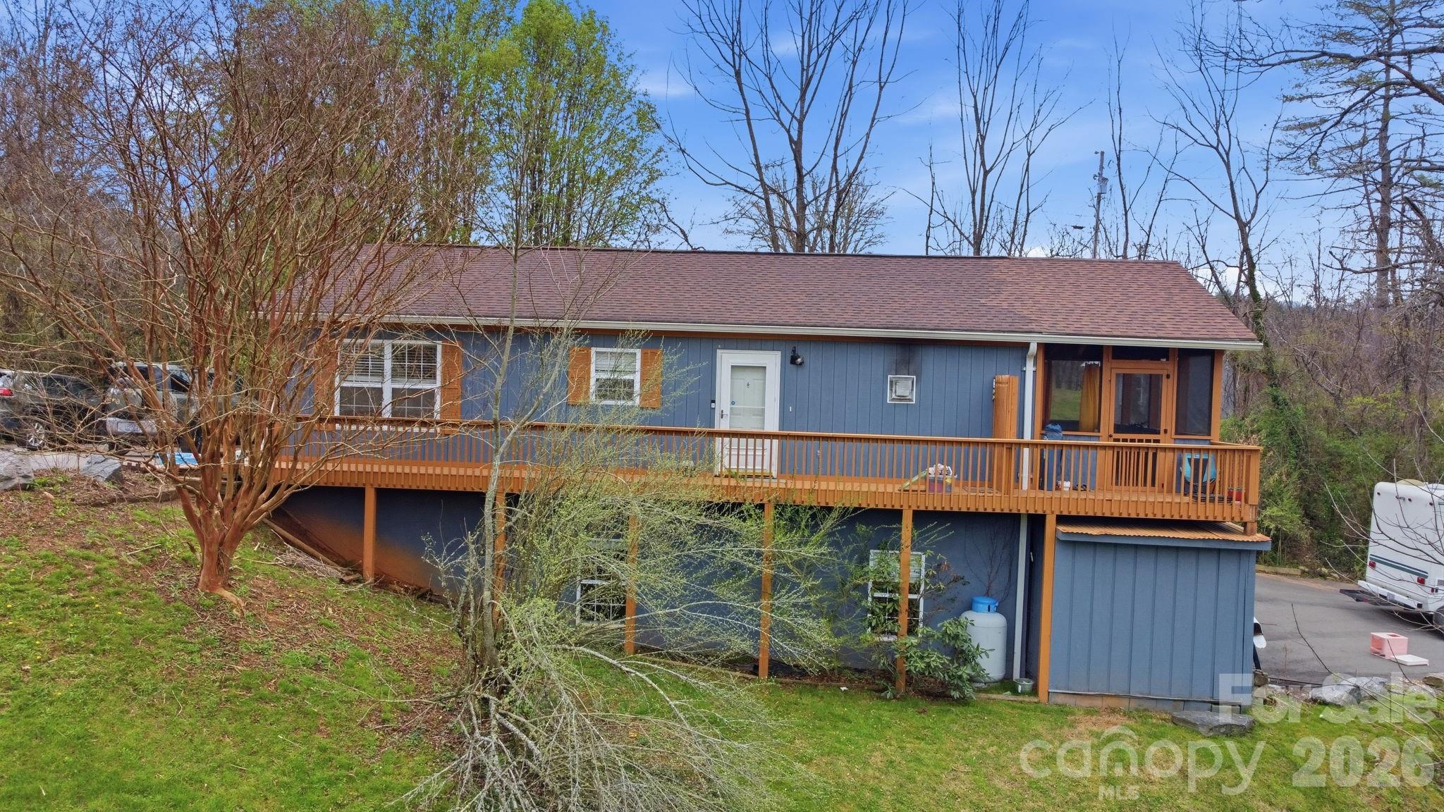 81 Bullfrog Cove Road Sylva NC 28779