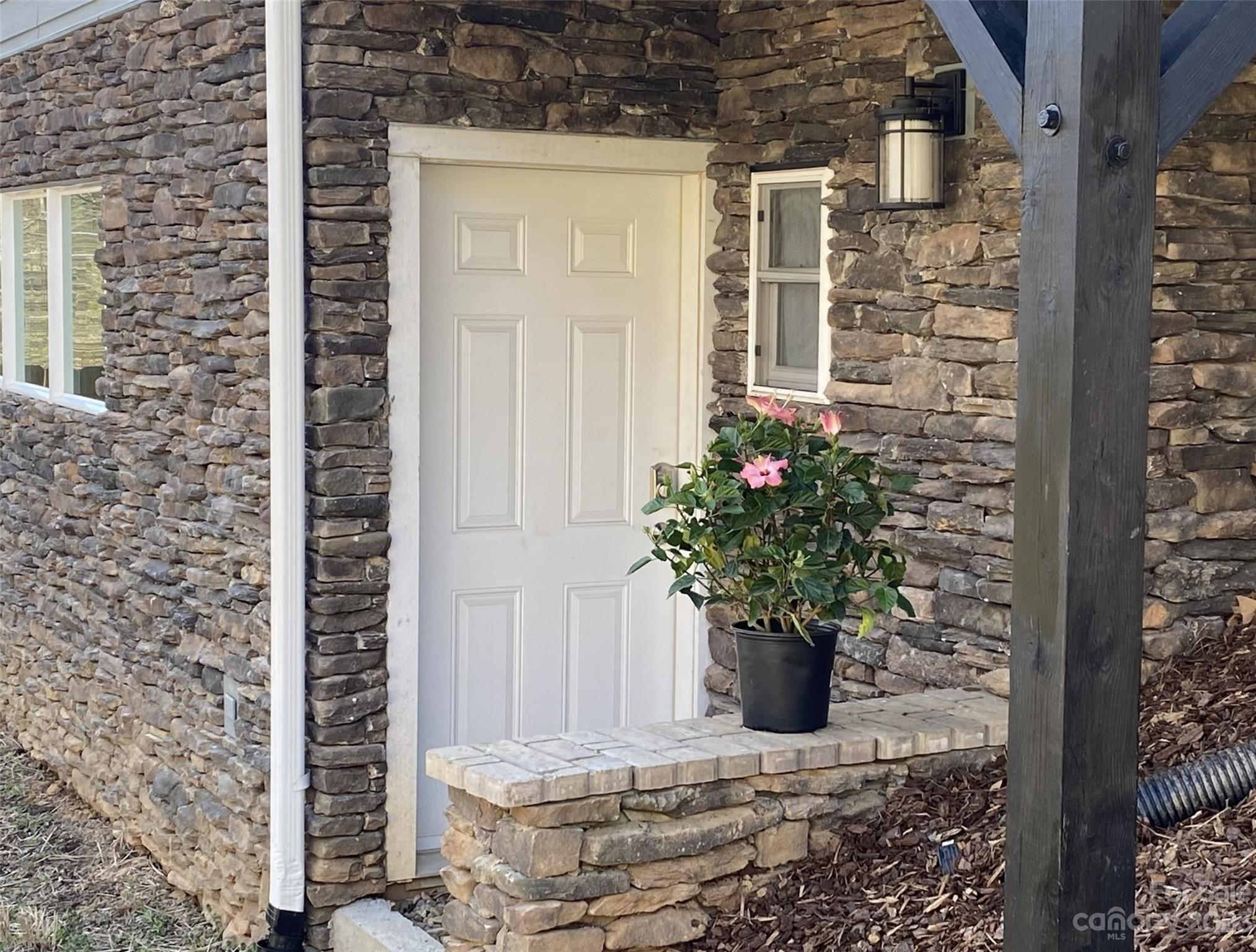 31 Central Avenue W Asheville NC 28806