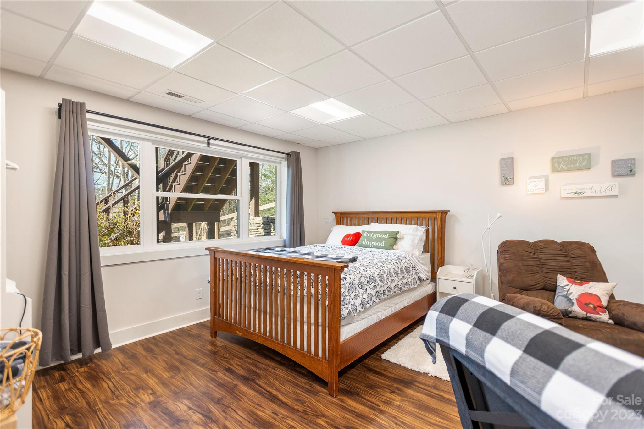 31 Central Avenue W Asheville NC 28806