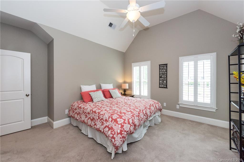 147 E Cold Hollow Farms Drive Mooresville NC 28117
