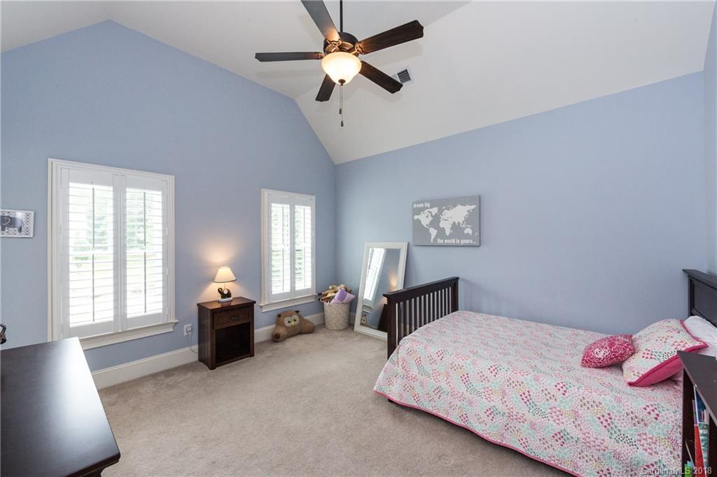 147 E Cold Hollow Farms Drive Mooresville NC 28117