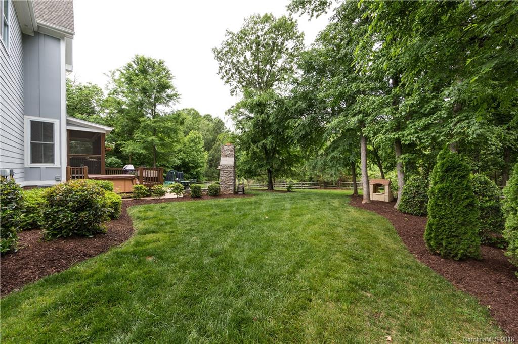 147 E Cold Hollow Farms Drive Mooresville NC 28117