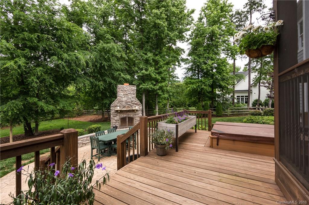 147 E Cold Hollow Farms Drive Mooresville NC 28117
