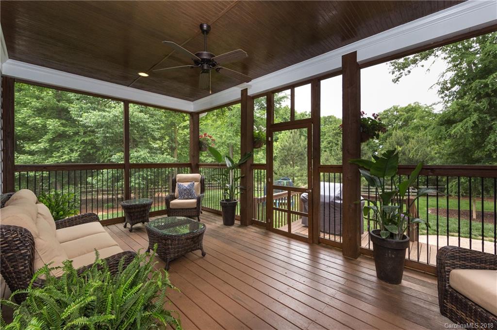 147 E Cold Hollow Farms Drive Mooresville NC 28117