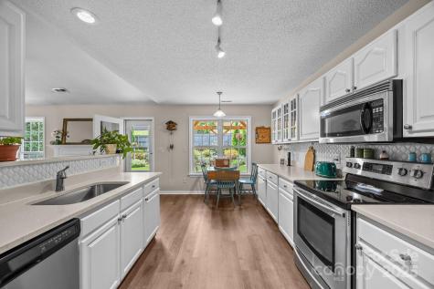 296 Planters Creek Road Fletcher NC 28732