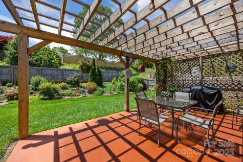 296 Planters Creek Road Fletcher NC 28732