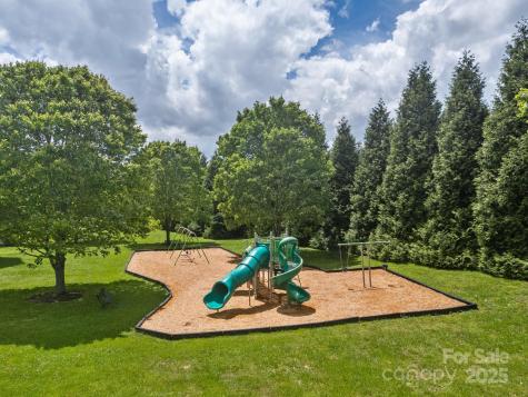 296 Planters Creek Road Fletcher NC 28732