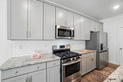 8018 Saluda Drive Charlotte NC 28269