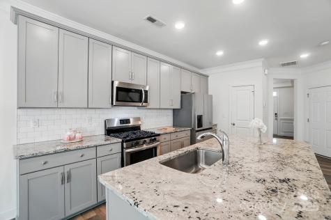 8018 Saluda Drive Charlotte NC 28269