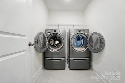 8018 Saluda Drive Charlotte NC 28269