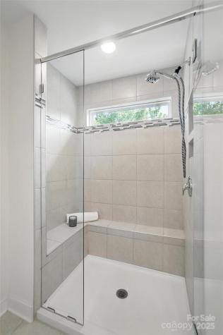 8018 Saluda Drive Charlotte NC 28269