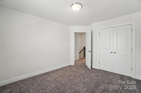 8018 Saluda Drive Charlotte NC 28269