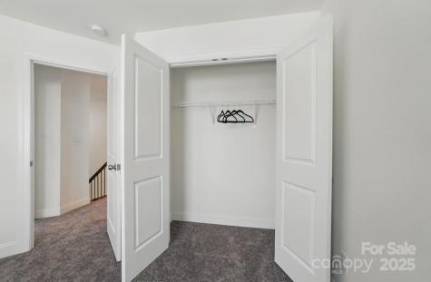 8018 Saluda Drive Charlotte NC 28269