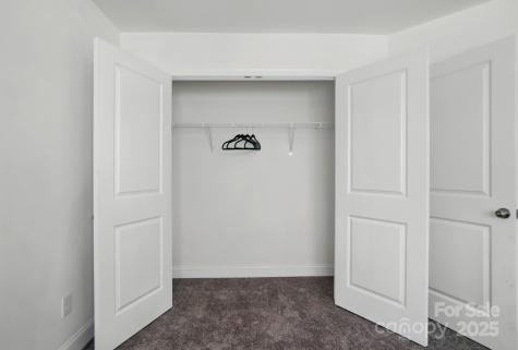 8018 Saluda Drive Charlotte NC 28269