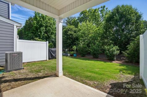 8018 Saluda Drive Charlotte NC 28269