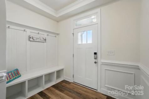 8018 Saluda Drive Charlotte NC 28269