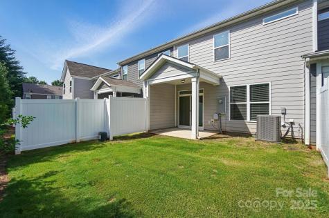 8018 Saluda Drive Charlotte NC 28269