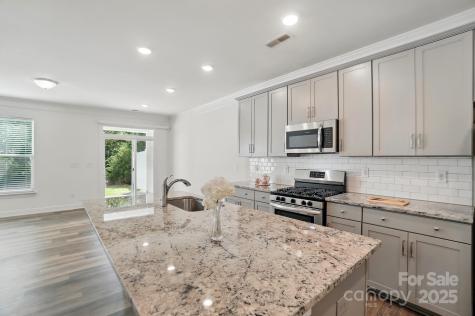 8018 Saluda Drive Charlotte NC 28269