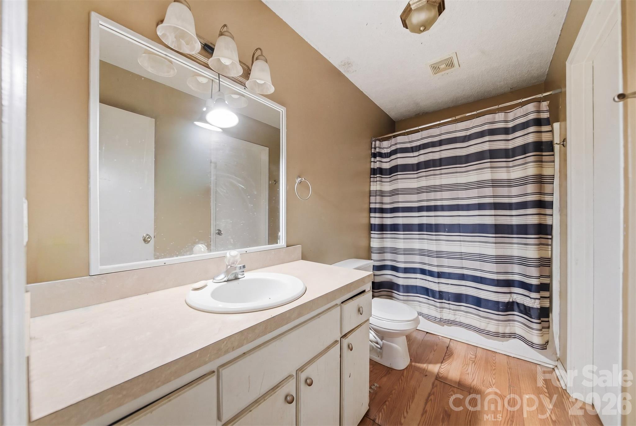 1006 Perkins Place Lenoir NC 28645