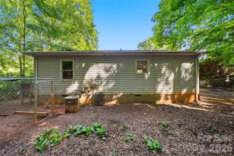 1006 Perkins Place Lenoir NC 28645