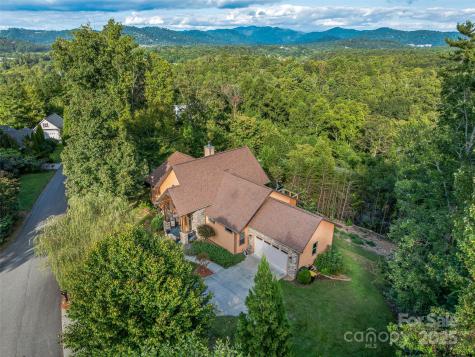 18 Timber Moss Drive Asheville NC 28804