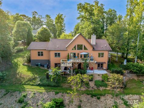 18 Timber Moss Drive Asheville NC 28804