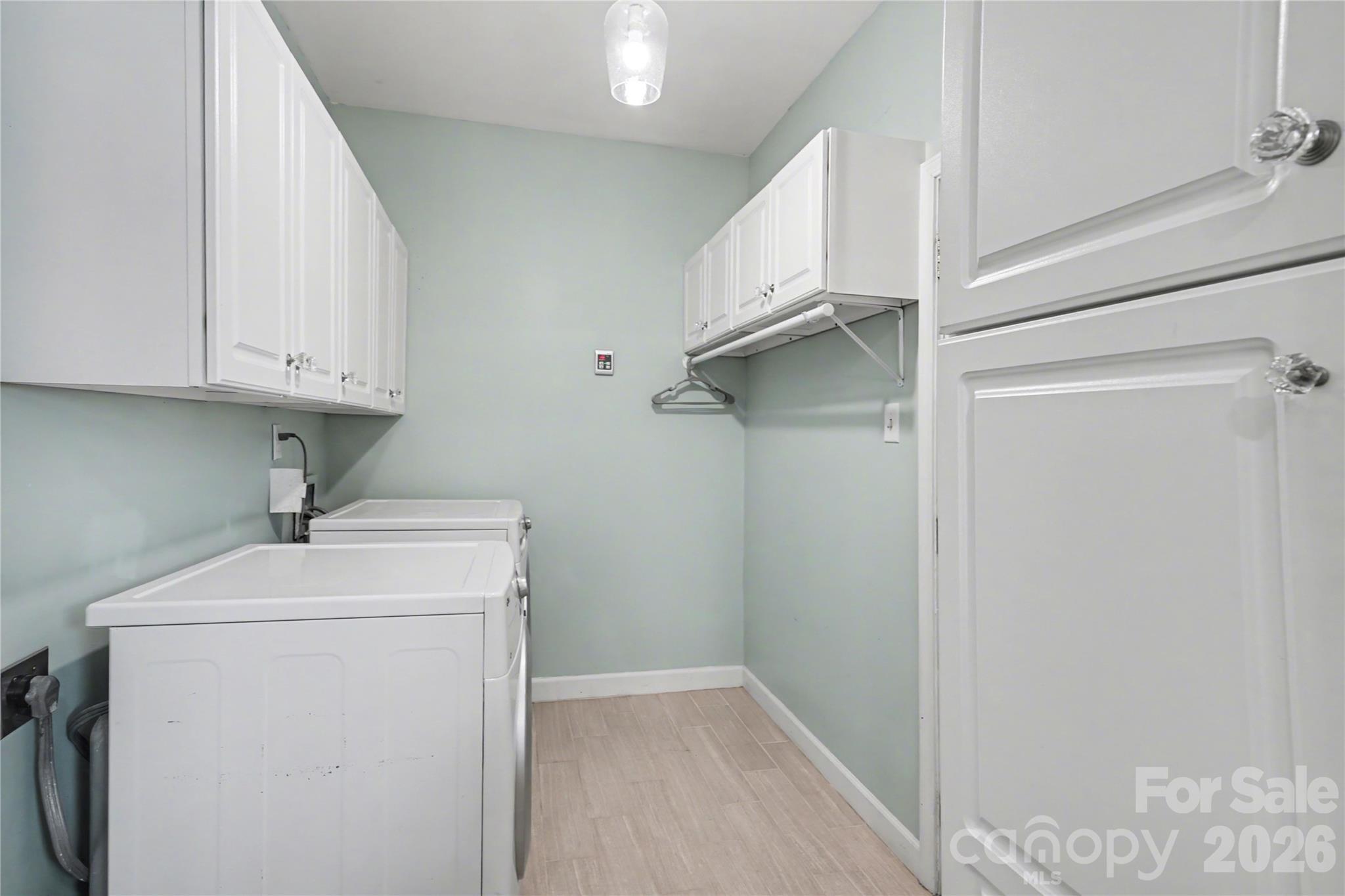 6201 Colchester Place Charlotte NC 28210