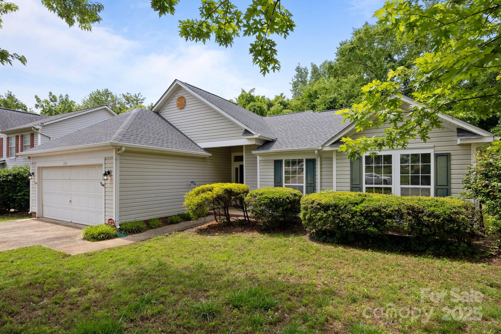 1321 Land Grant Road Charlotte NC 28217