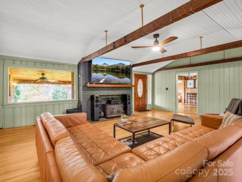 52 Loomis Avenue Asheville NC 28803