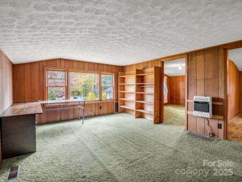 52 Loomis Avenue Asheville NC 28803